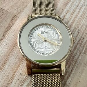 Daniel Steiger ladies gold tone dress watch NEW BATTERY